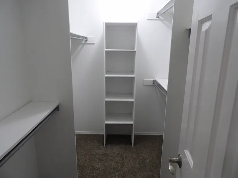 1855 Smoke Ridge Dr — Photo 16