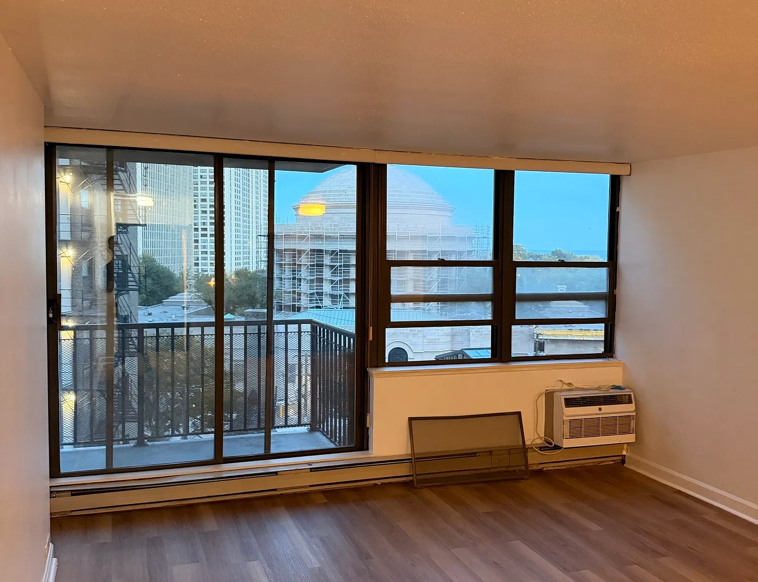 1 bed, 600 sqft, $2,300 — Photo 1