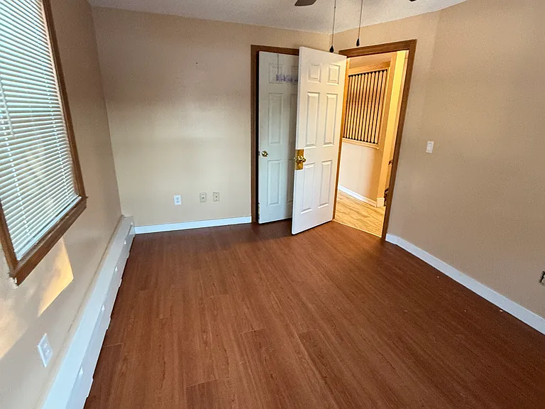 162 Shuttle Meadow Ave #1 — Photo 3