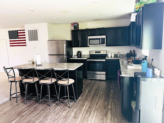 4th image of 134 Campus Ln