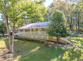 1034 Graham Rd, Coldwater, MS 38618