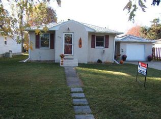 2710 Paul Pl, La Crosse, WI 54601