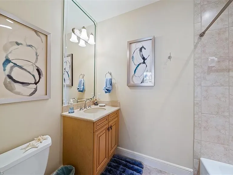 580 Avellino Isles Cir #18102 — Photo 19