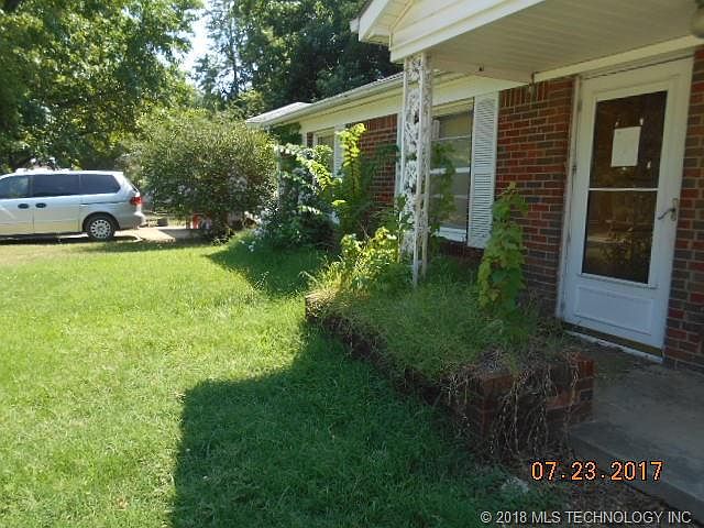 2nd image of 308 N Kentucky St