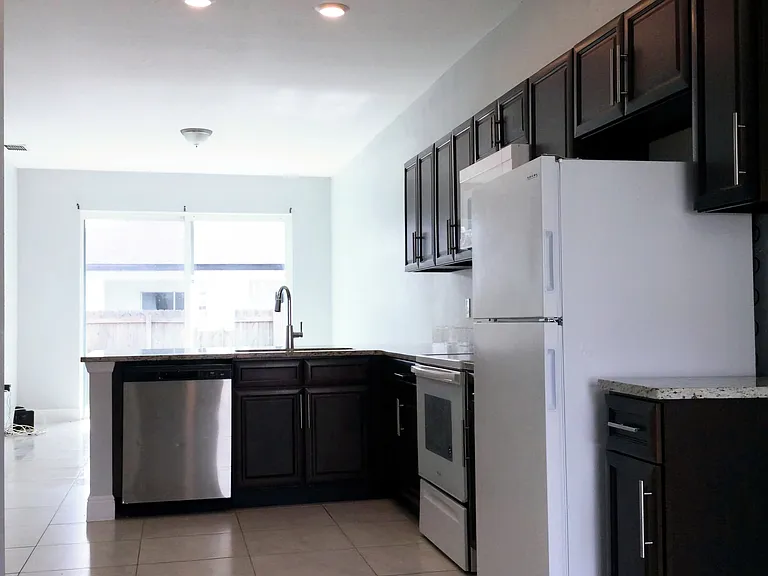 702 Bluebill Pl #A — Photo 11
