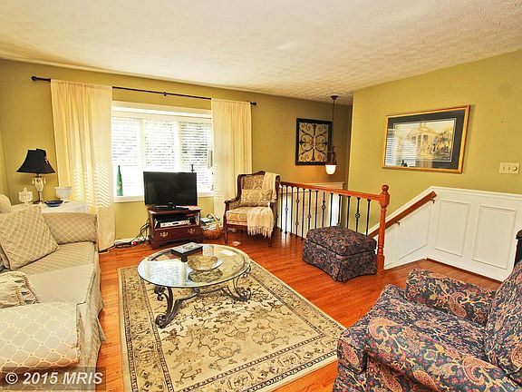2nd image of 826 Flintlock Dr