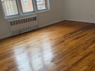 14227 Barclay Ave #4C, Flushing, NY 11355