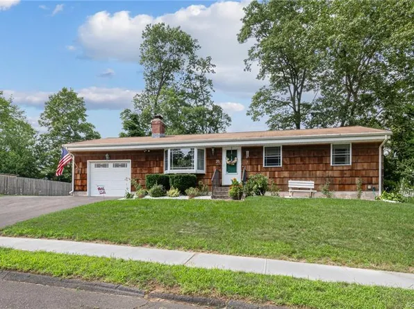 25 Florence Lane, Plainville, CT 06062