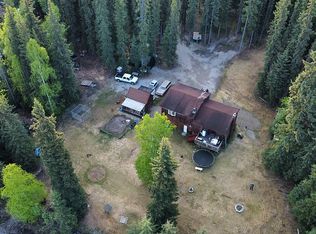 693 Pleasure Dr, North Pole, AK 99705