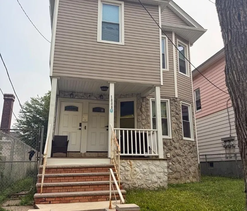 1008 Boudinot Pl