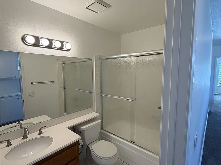 18153 Rustic Ct — Photo 28