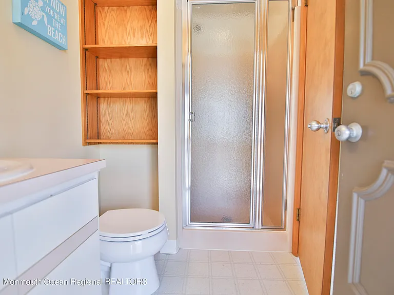21 Brown Ave — Photo 26