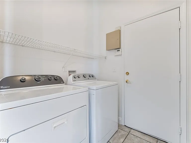 1652 Wendell Williams Ave — Photo 25