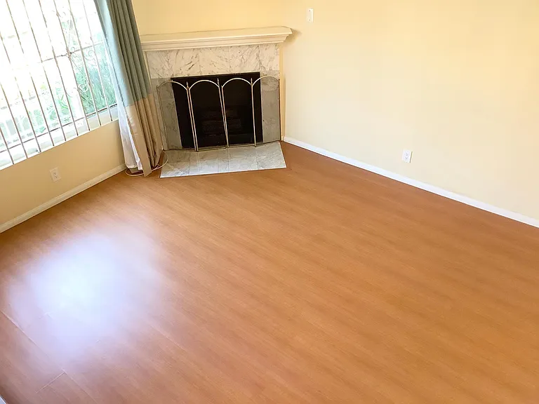 428 S Monterey St — Photo 6