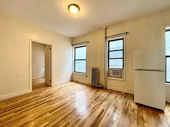 328 East 14th Street 4 image 1 of 7