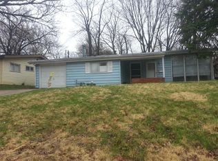 6820 Saint Olaf Dr, Saint Louis, MO