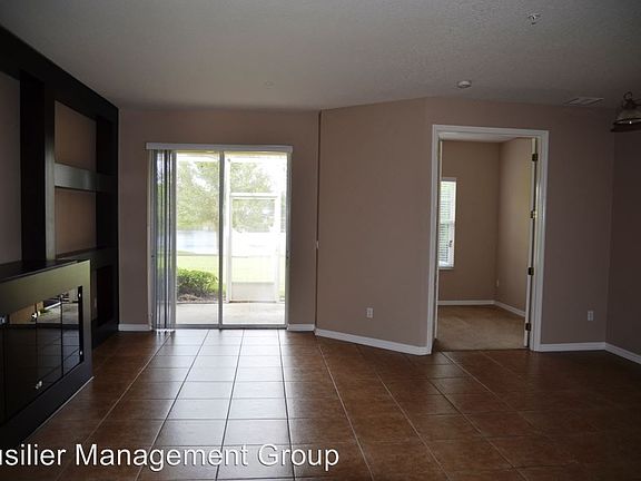 4th image of 2560 Passamonte Dr