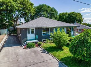 50 Walter Ave #BASEMENT, Newmarket, ON L3Y 2T3