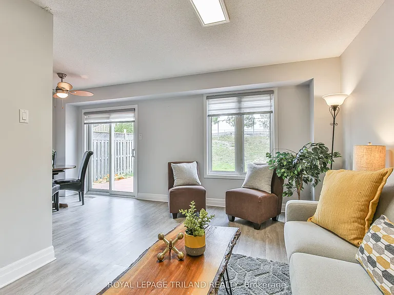 952 Thistledown Way — Photo 19