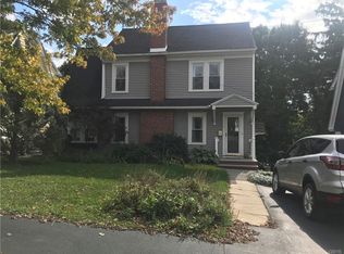106 Dunham Rd, Syracuse, NY 13214