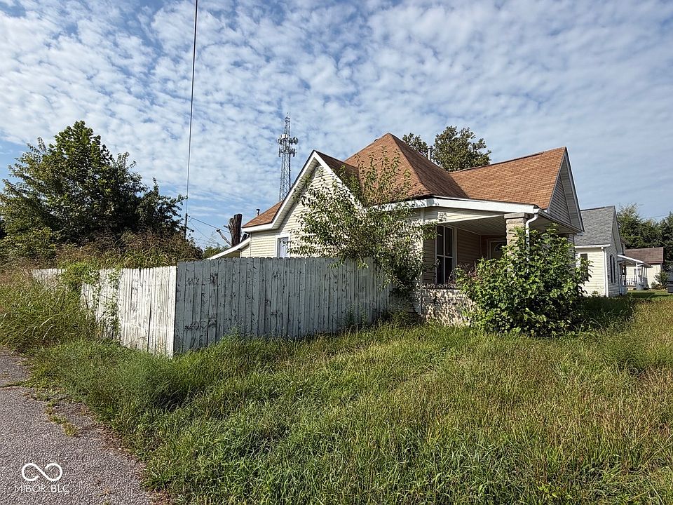 1st image of 1602 9th St