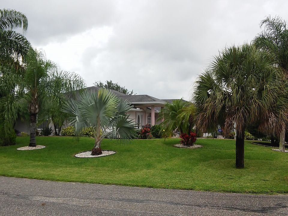 2nd image of 12002 Daroco Ln