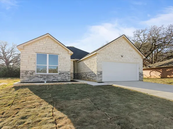 226 Chambers Dr, Alvarado, TX 76009
