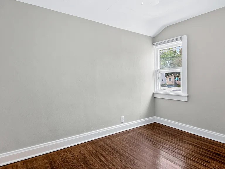 4815 Lexington Blvd — Photo 46