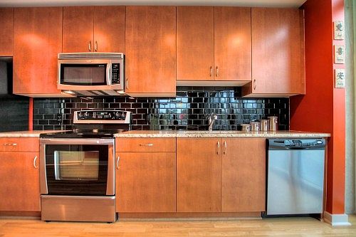 5th image of 301 Demonbreun St Unit 211