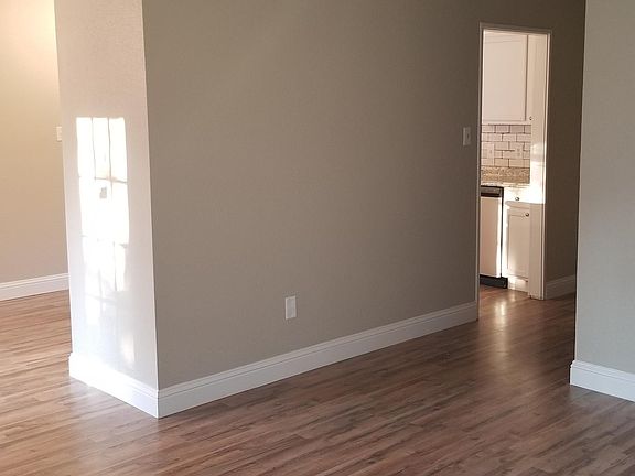 5th image of 3408 Palmdale Pl