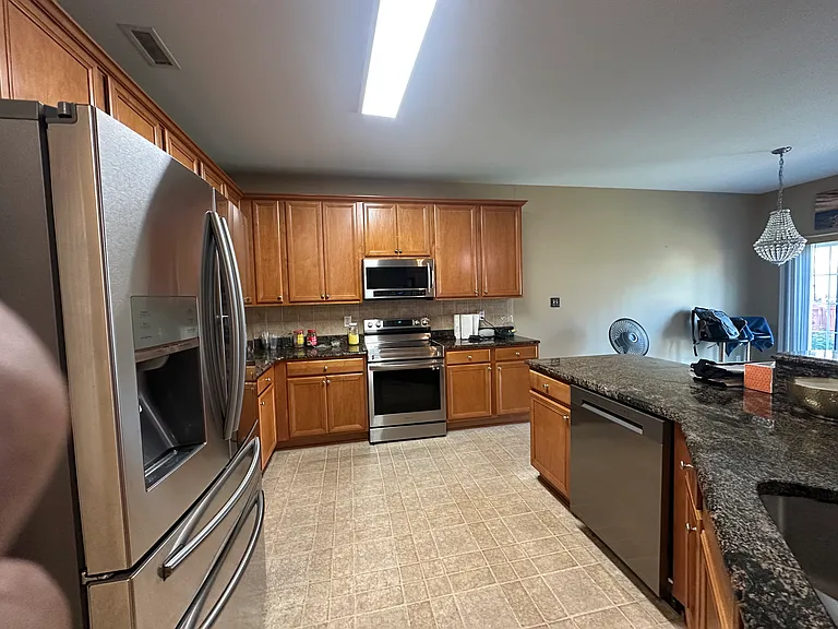 404 Treybrooke Dr — Photo 31