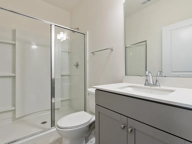 2923 W Trade St — Photo 4