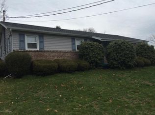 579 W Butler Dr, Drums, PA 18222
