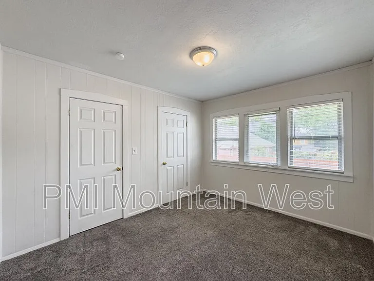 1134 S McClelland St — Photo 16
