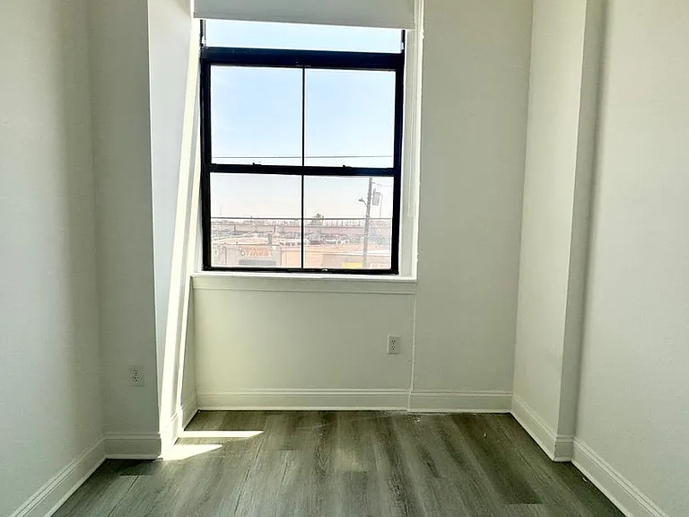 The Apartments at M — Photo 38