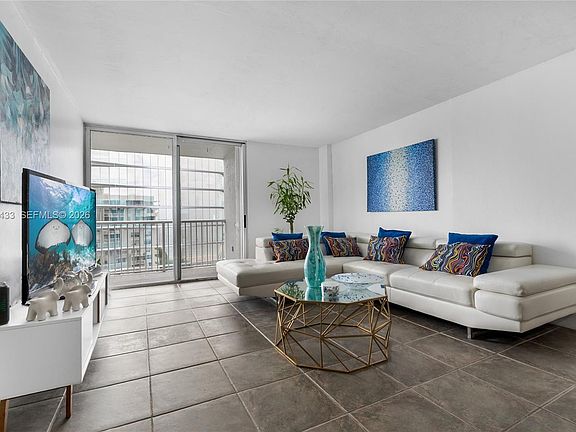 5th image of 150 SE 25th Rd APT 12B