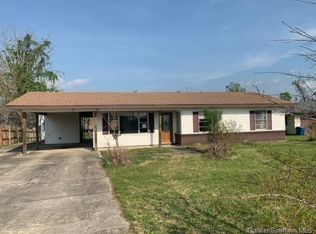 103 Lauren Ln, Sulphur, LA 70663