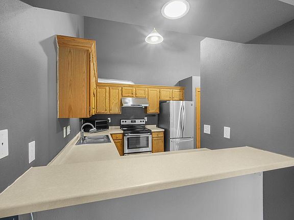 4th image of 9322 W Loomis ROAD #5