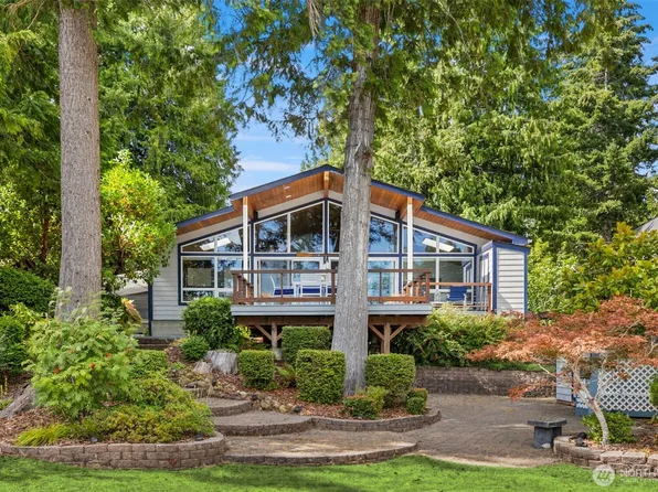 250 N Webster Lane, Lilliwaup, WA 98555