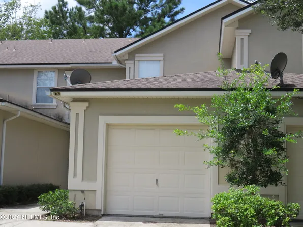 4762 PLAYPEN Drive, Jacksonville, FL 32210