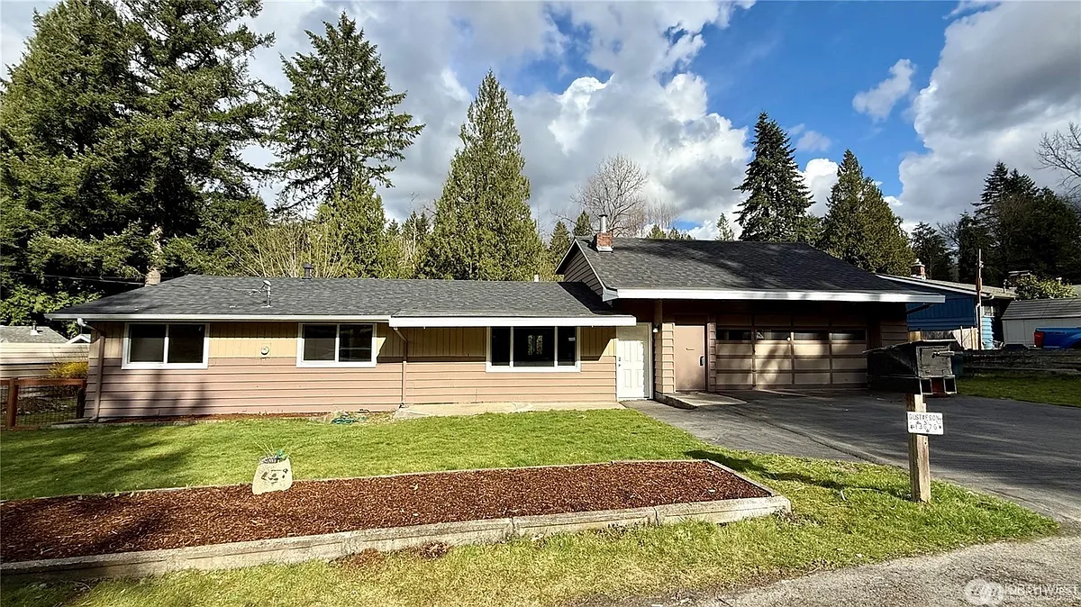 Building Photo - 13676 197th Ave SE