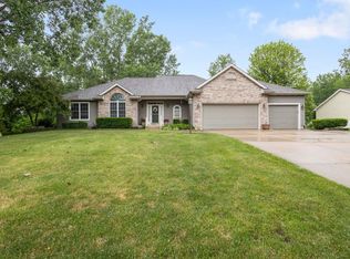 51973 Sandy Lane Dr, Granger, IN 46530