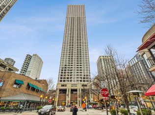 1030 N State St APT 24M, Chicago, IL 60610