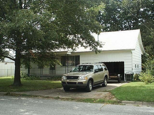 1st image of 707 Nw #E