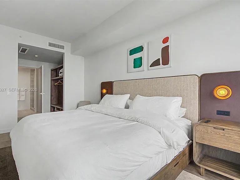 1611 SW 2nd Ave #817 — Photo 13