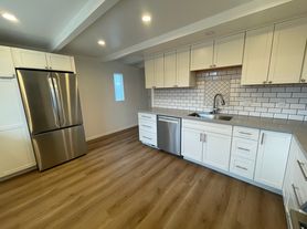 223 Mar Vista Dr, Aptos, CA