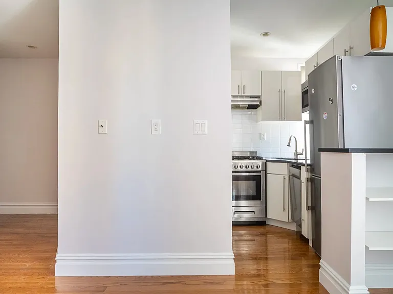 18 Avenue A #4H — Photo 13