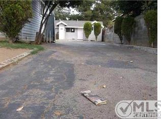 1019 Kewen St, San Fernando, CA 91340