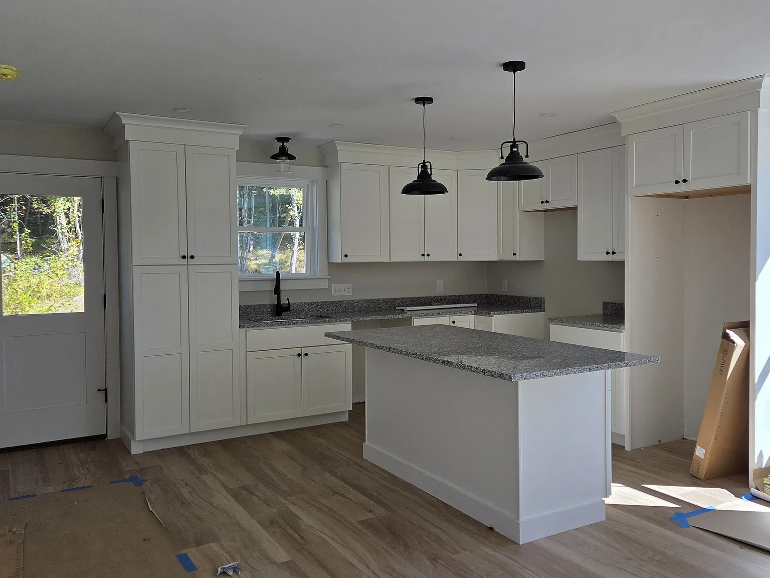 2 bed, 1.5 bath, $2,500 — Photo 4