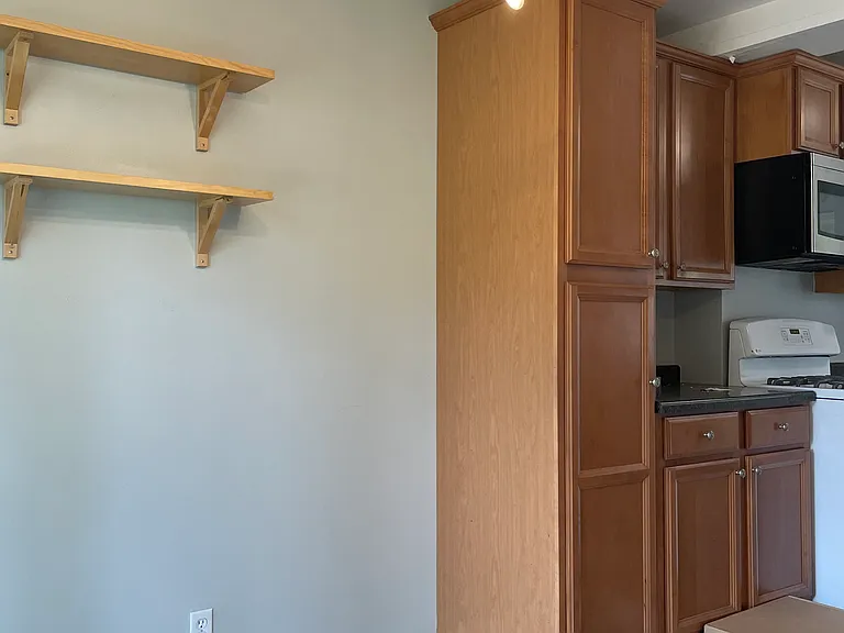 2925 Stevens St — Photo 12